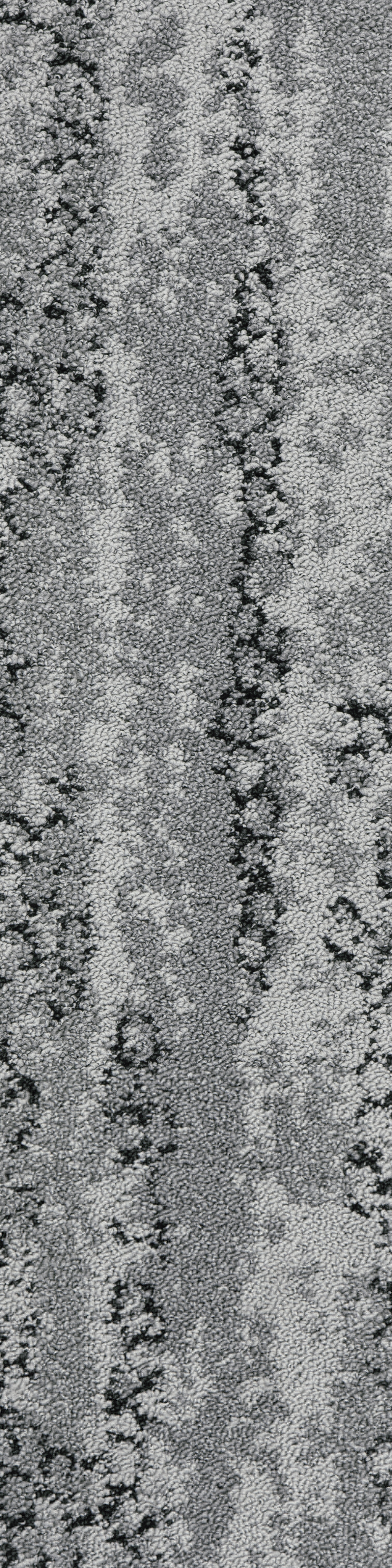 Verdant 21901 - B02
carpet tile colourway